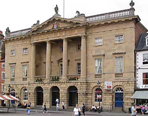 Newark Town Hall.