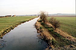 The Chesterfield Canal at Clayworth.